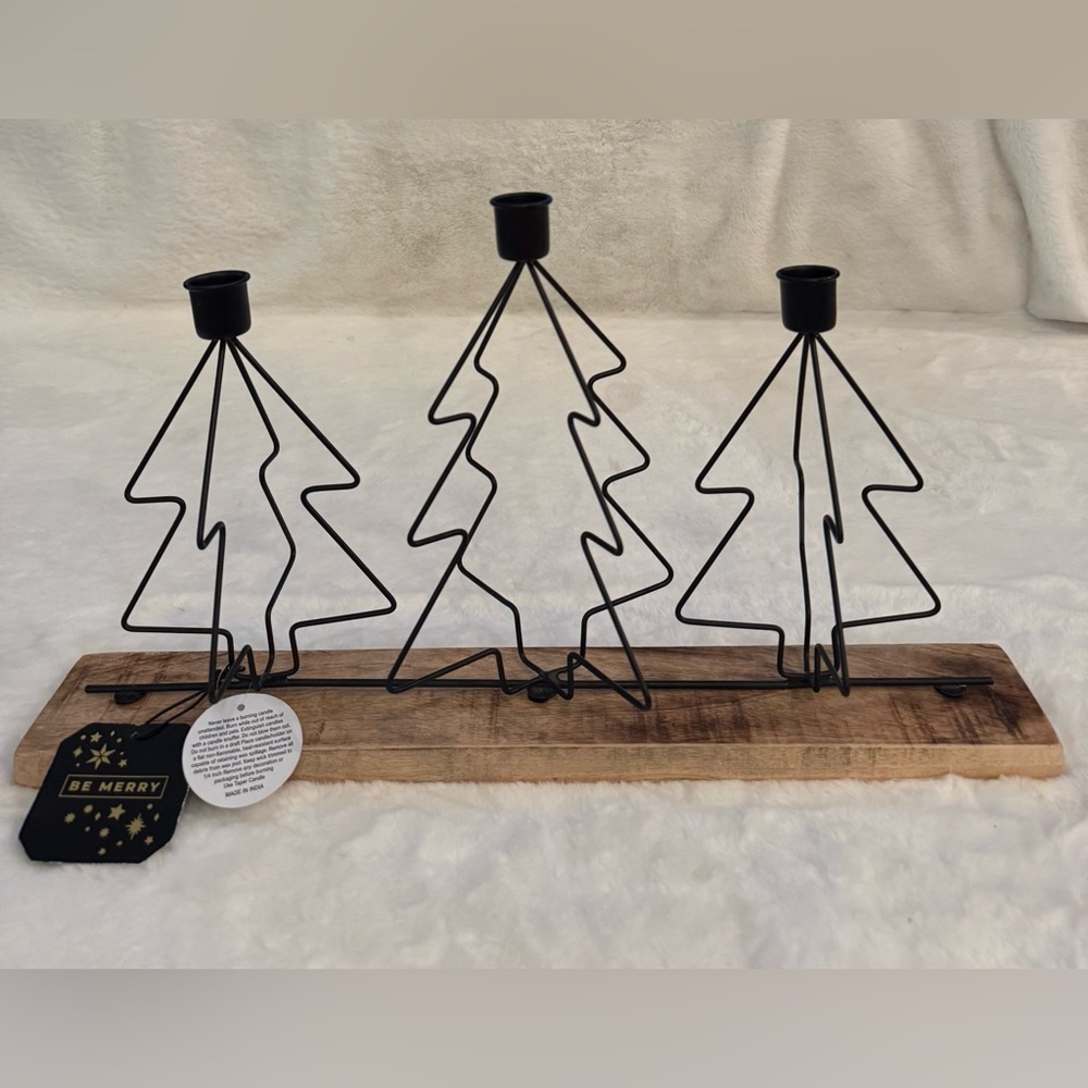 Be Merry Christmas Tree Candle Holder with a Wooden Base